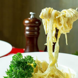 Spaghetti w/Galic & Olive Oil