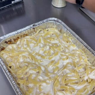 Half Tray Fettucini Alfredo Pasta